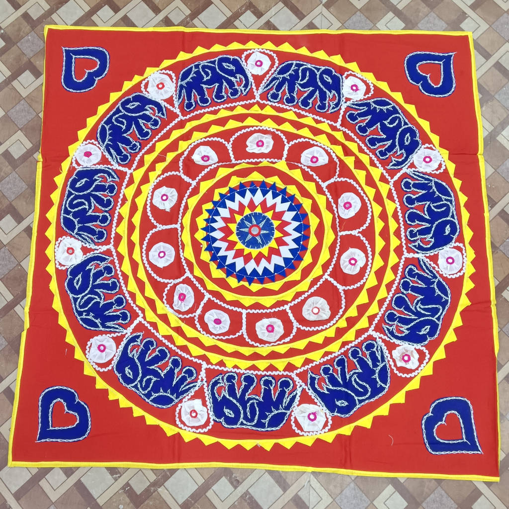 3 × 3 ft Handcrafted Traditional Cotton Elephant Design - Thin Fabric