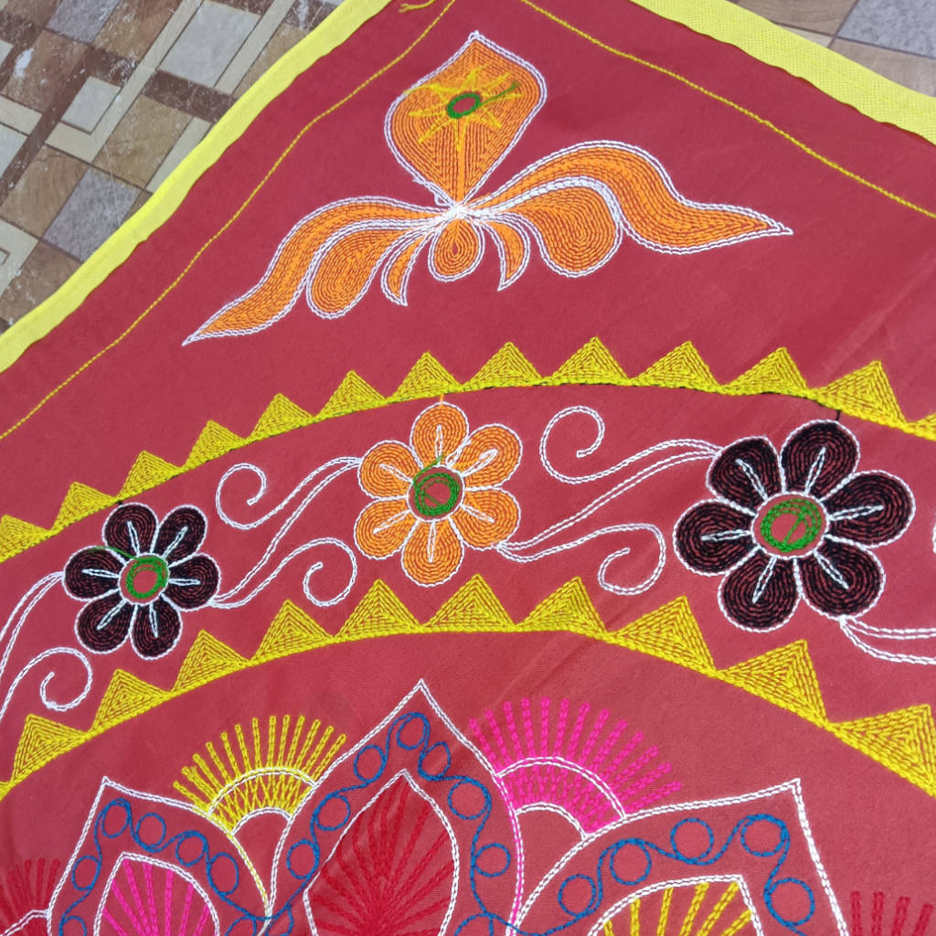 3 × 3 ft jagannath Embroidery Wool - Red